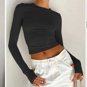 Utility long sleeve crop top - black